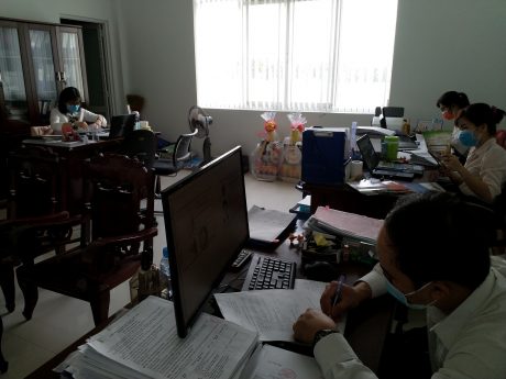 ĐVTN thực hiện nghiêm túc đeo khẩu trang tại nơi làm việc