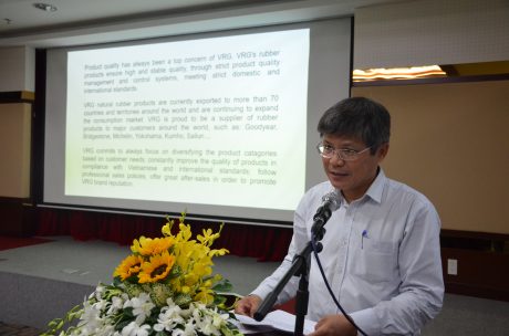 Phó TGĐ VRG Trần Công Kha phát biểu tại Hội nghị Khách hàng VRG năm 2019. Ảnh: Đào Phong